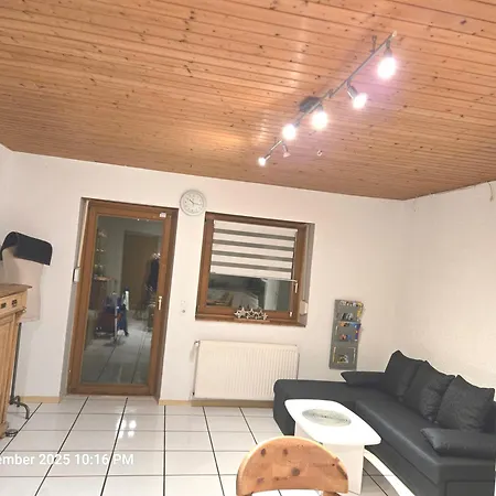 Ruhige Mit Grosser Terrasse Lejlighed Hoeringen